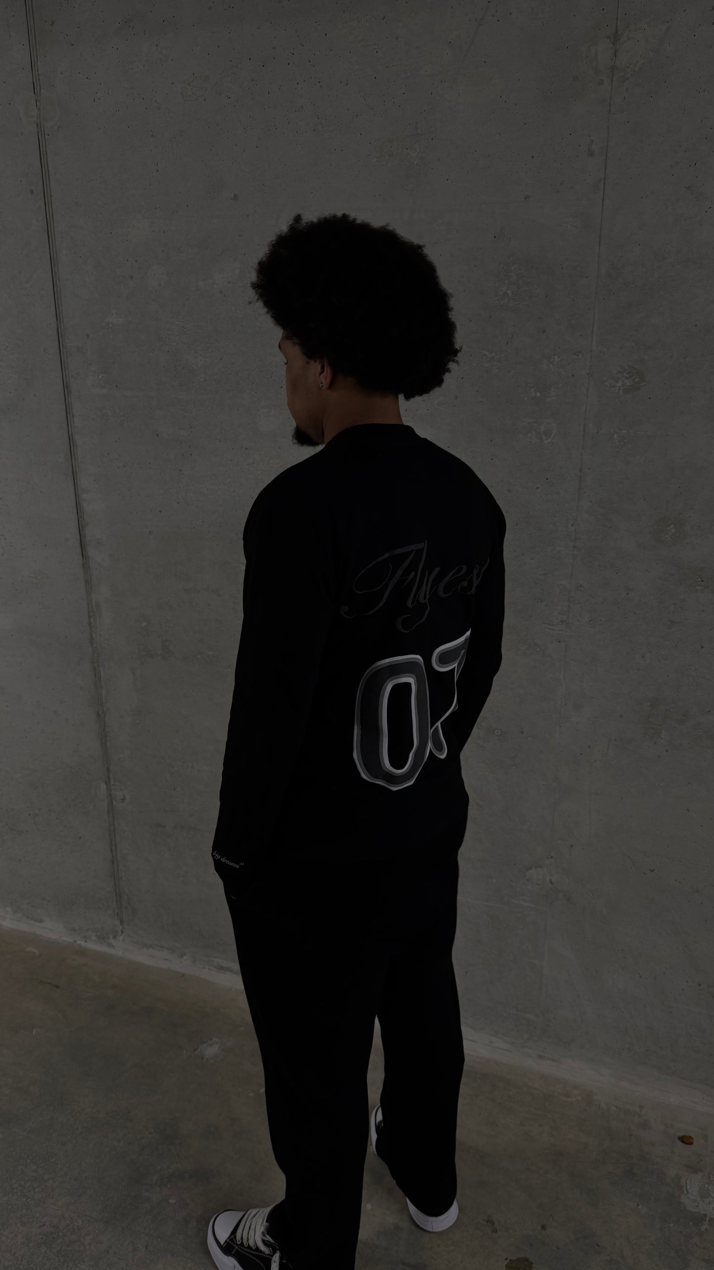 "flyest" longsleeve black